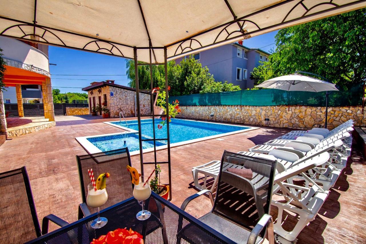 Villa Anita Pula Exteriér fotografie